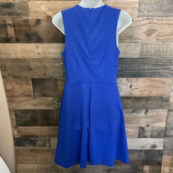 Lark & Ro Sleeveless V-Neck Fit-and-Flare Dress Jumper Blue Size Junior Medium - Picture 9 of 10